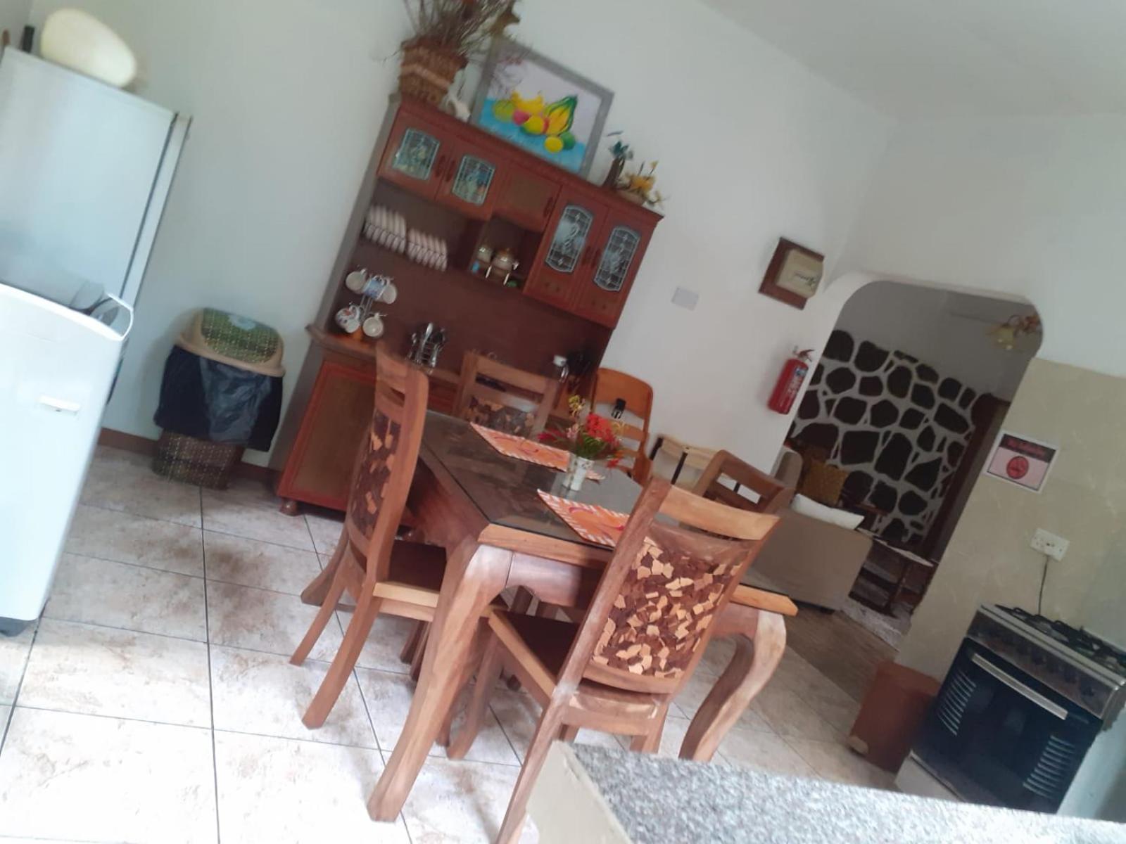 Gigi'S Self Catering Apartment Port Glaud Dış mekan fotoğraf