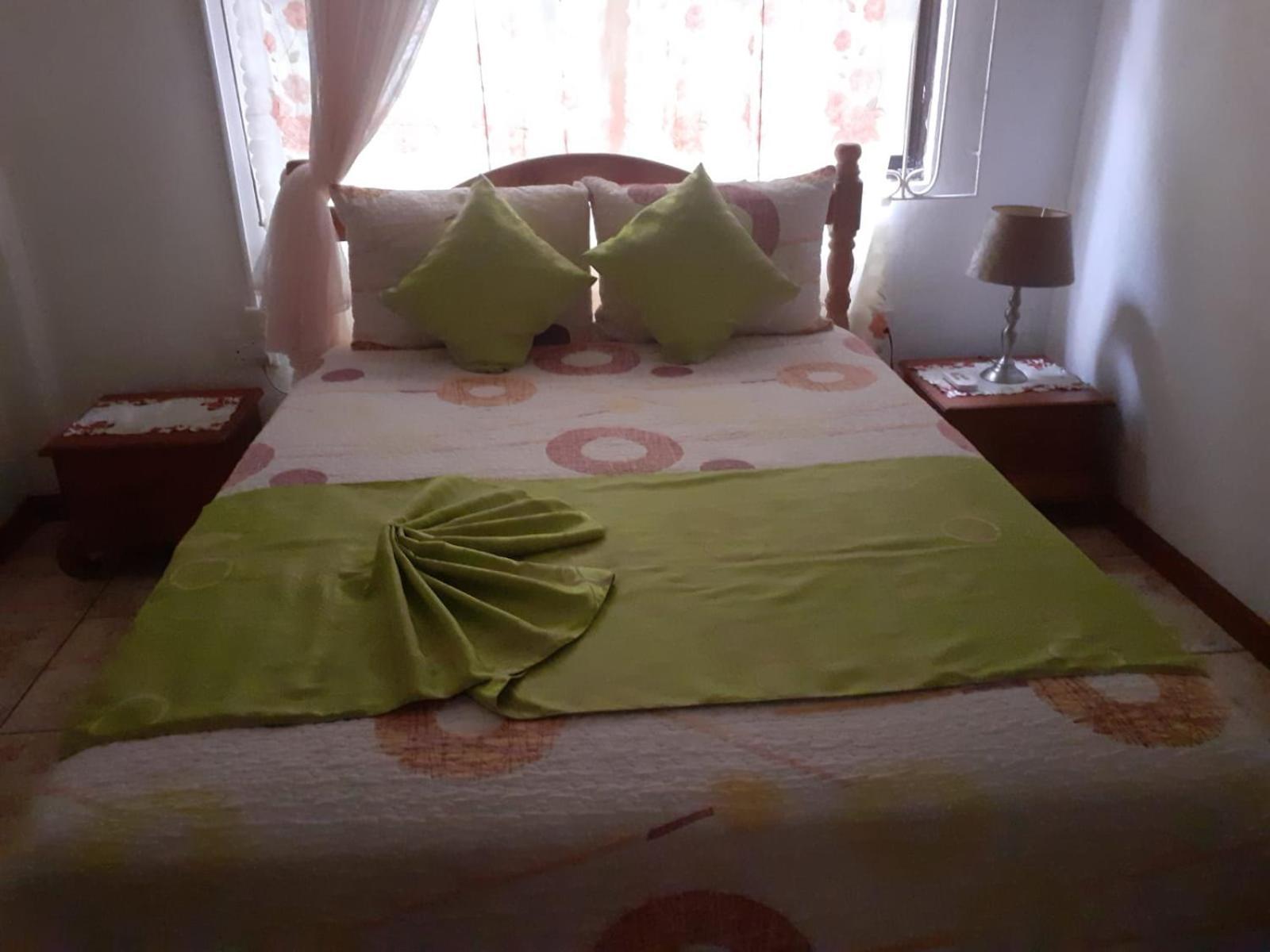 Gigi'S Self Catering Apartment Port Glaud Dış mekan fotoğraf