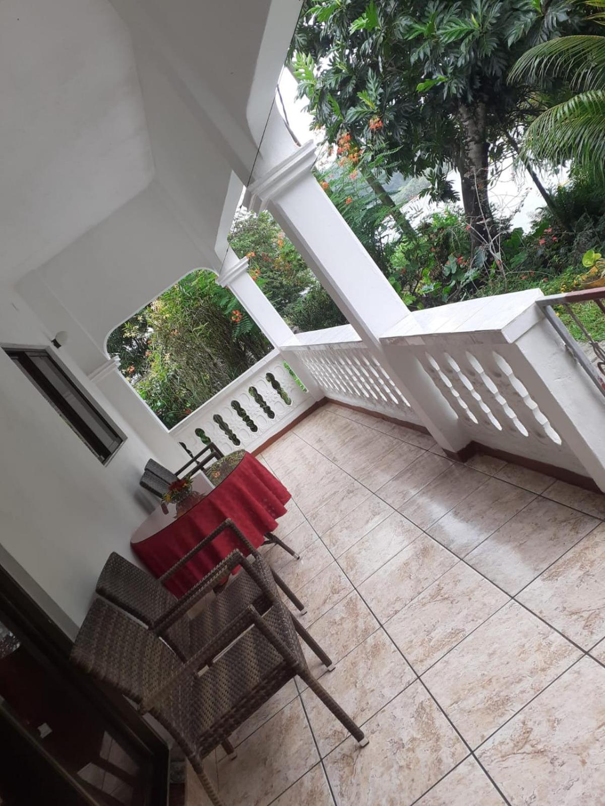 Gigi'S Self Catering Apartment Port Glaud Dış mekan fotoğraf