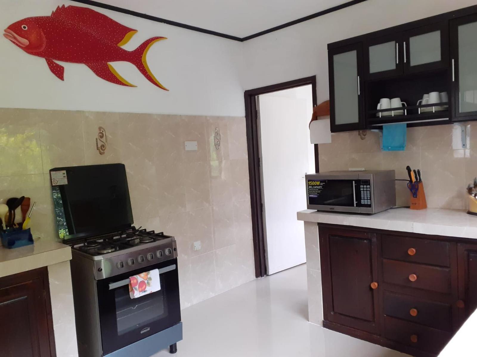 Gigi'S Self Catering Apartment Port Glaud Dış mekan fotoğraf